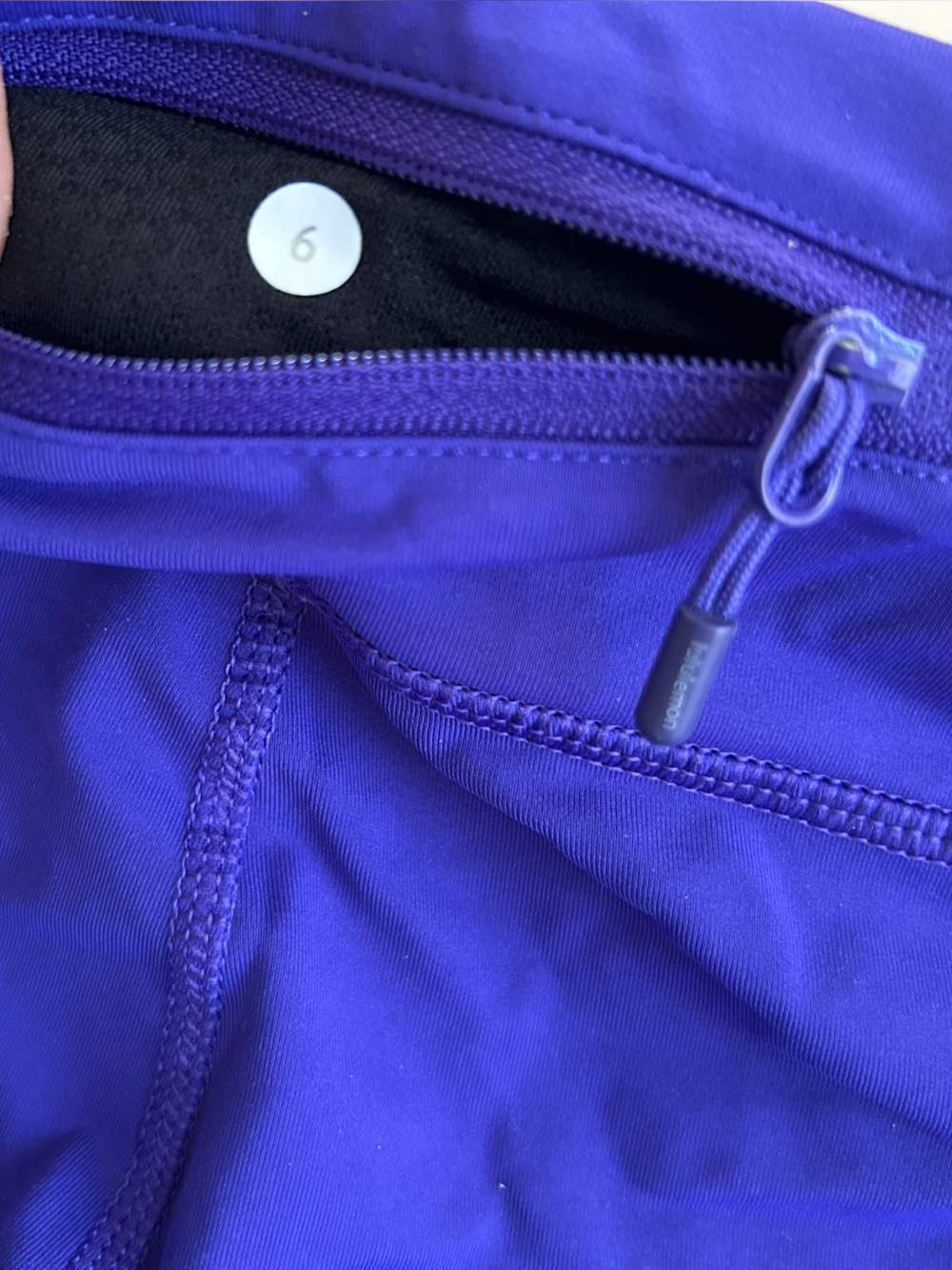 lululemon athletica Capri Leggings in pulple size 6 - Picture 5 of 5